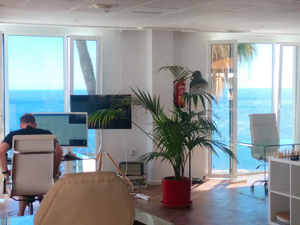 Mobirise Website Builder